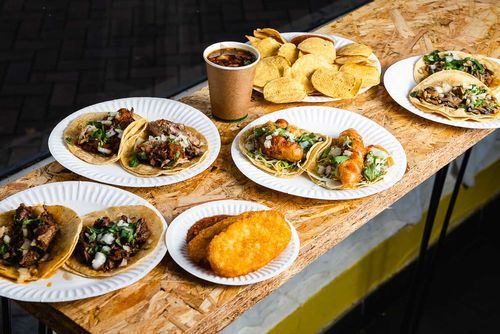 Messina Eats "Ricos" Tacos