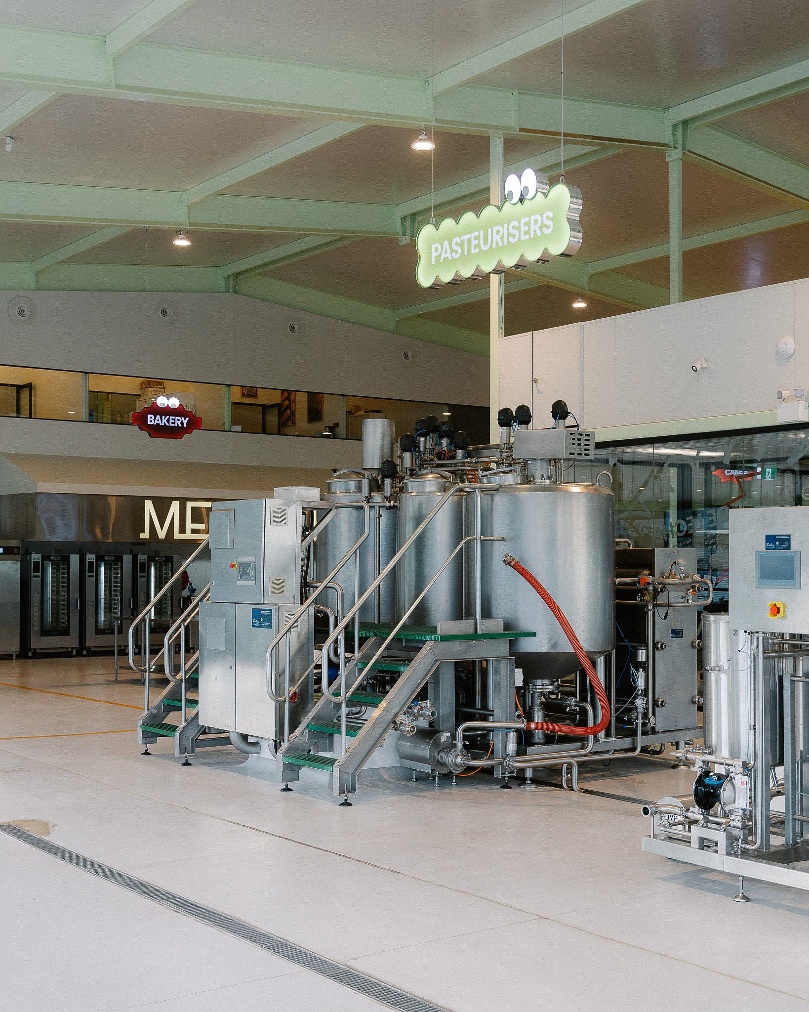 Behind The Scenes Tours + Erin Dinner