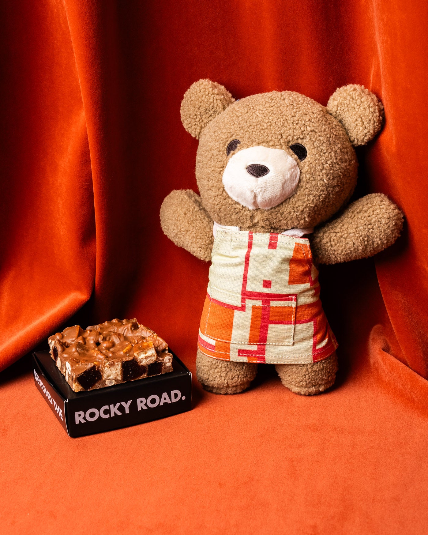 Two Good X Messina Two Hugs Teddy & Rocky Road