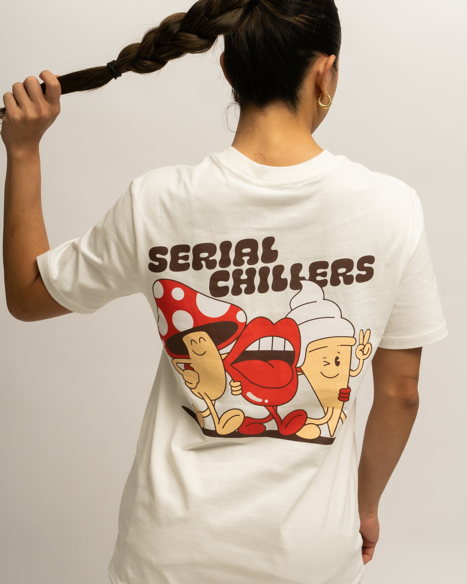 Serial Chillers Tee - Cream