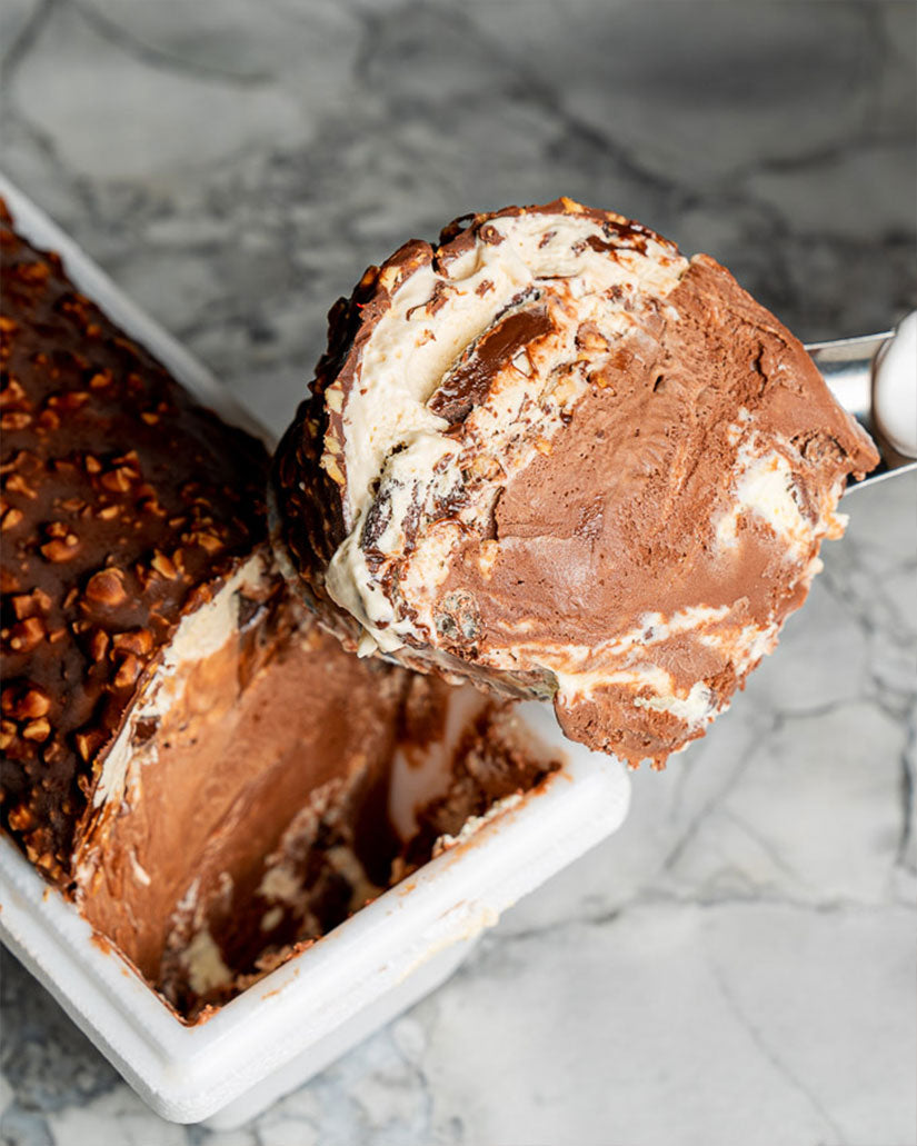 Tartufo Rocks Hot Tub